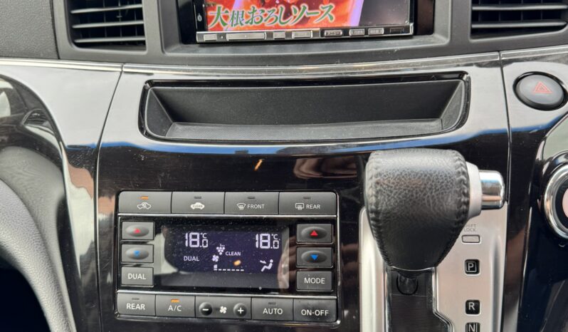 
								2011 Nissan Elgrand full									