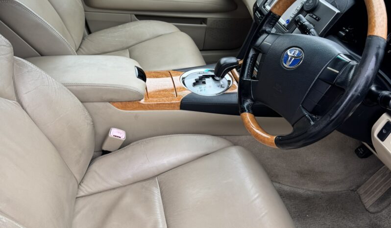 
								2005 Toyota Mark X full									