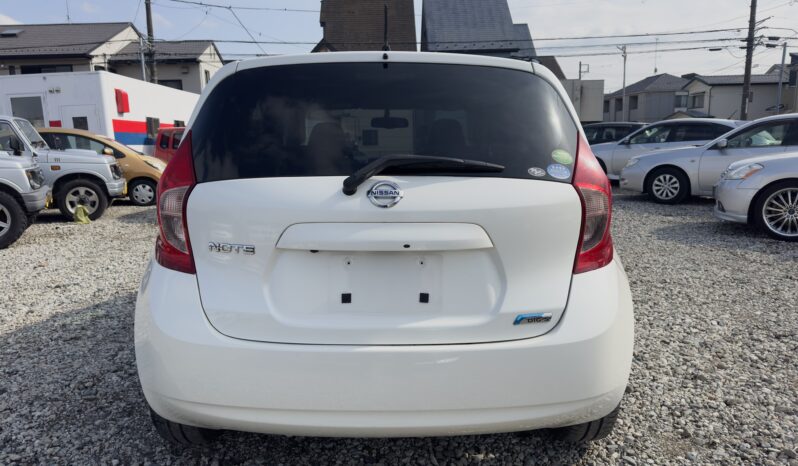 
								2013 Nissan Note full									