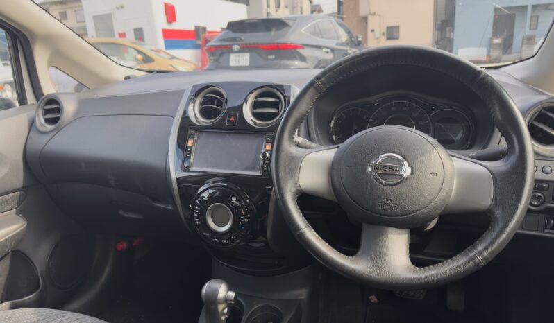 
								2013 Nissan Note full									