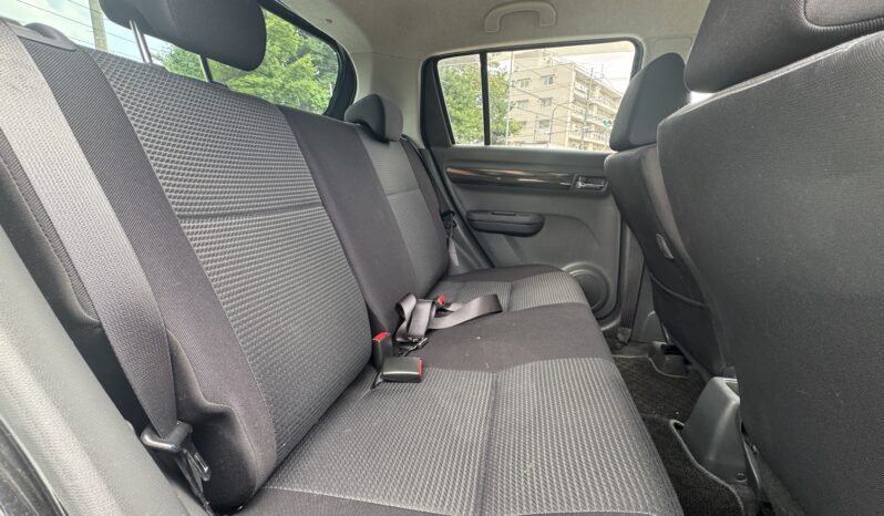 
								2009 Suzuki Swift full									