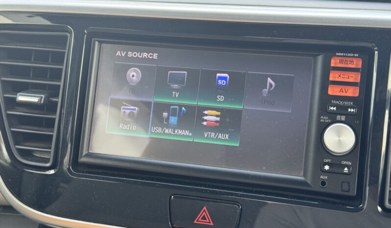 
								2014 Nissan Roox full									