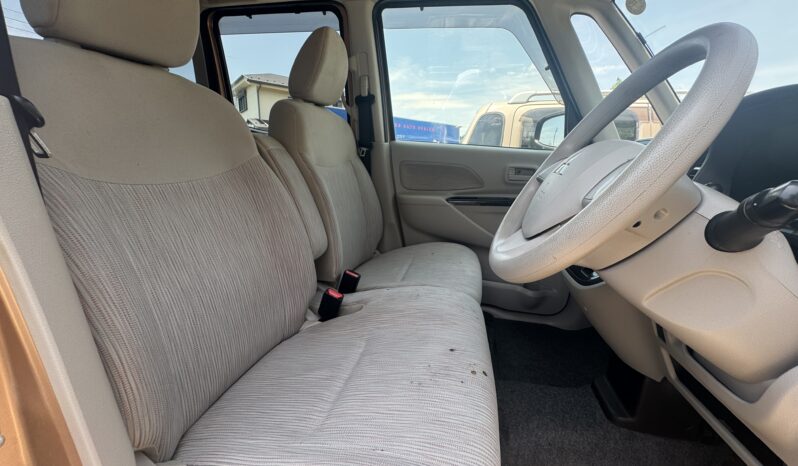 
								2014 Mitsubishi EK Space full									