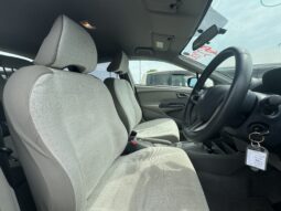 
										2010 Honda Insight full									