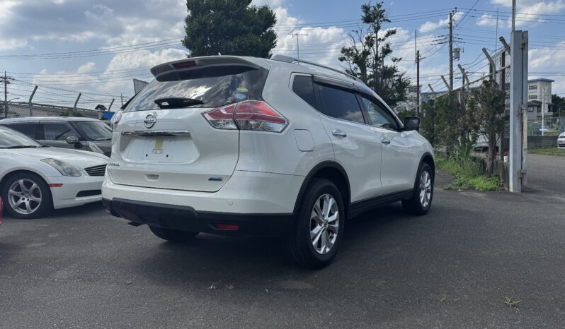 
								2016 Nissan Xtrail full									