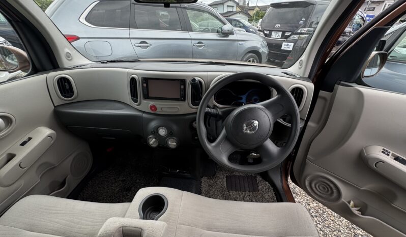 
								2010 Nissan Cube full									