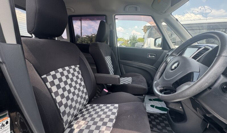 
								2012 Suzuki Solio full									