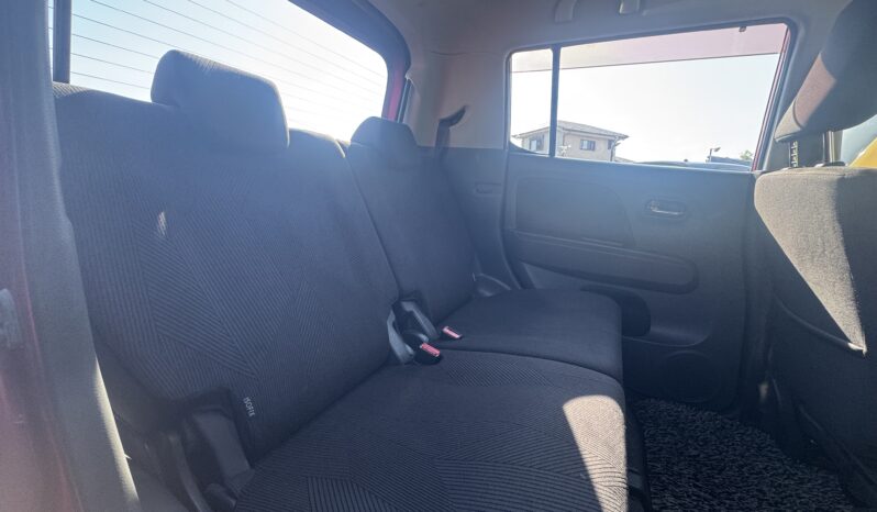 
								2012 Suzuki MR Wagon full									