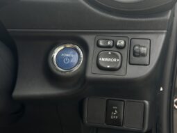 
										2012 Toyota Aqua full									