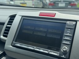 
										2012 Freed Hybrid full									
