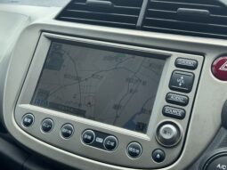 
										2011 Fit Hybrid full									