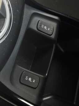 
										2013 Honda Fit Shuttle full									