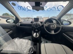 
										2008 Mazda Demio full									