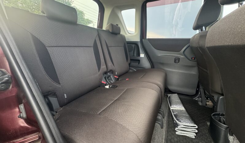 
								2011 Suzuki Solio full									