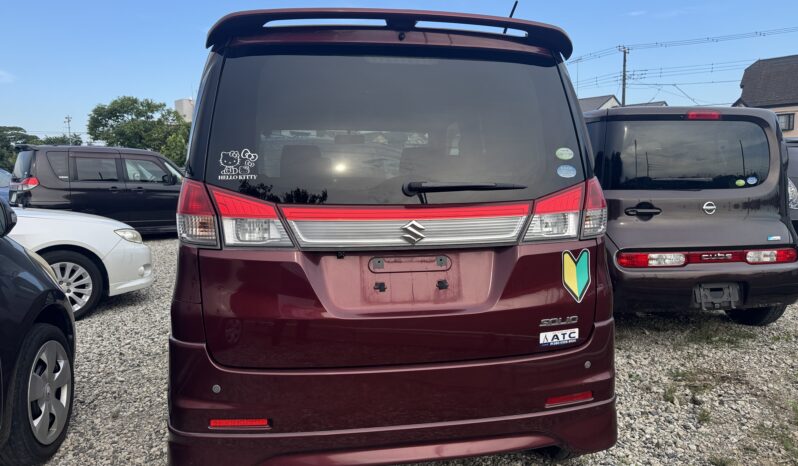 
								2011 Suzuki Solio full									