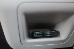 
										2013 Toyota Spade full									