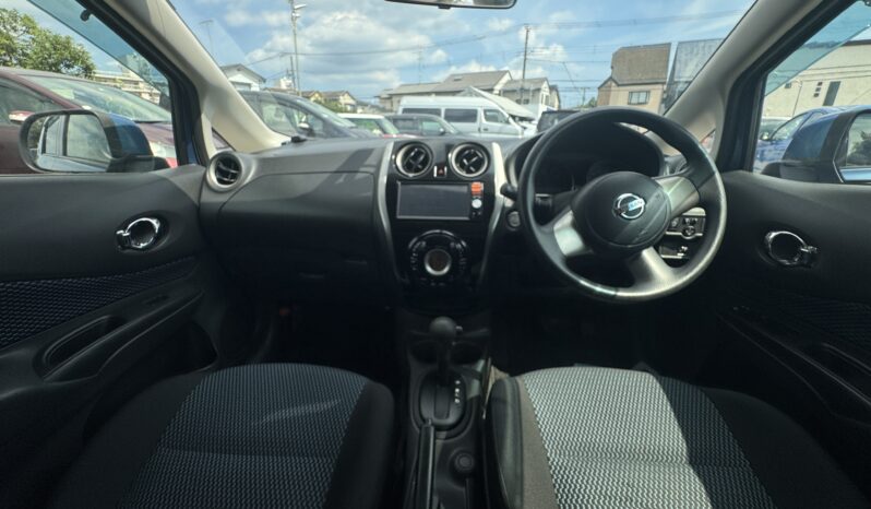 
								2014 Nissan Note full									