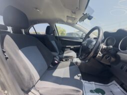 
										2010 Mitsubishi Galant full									