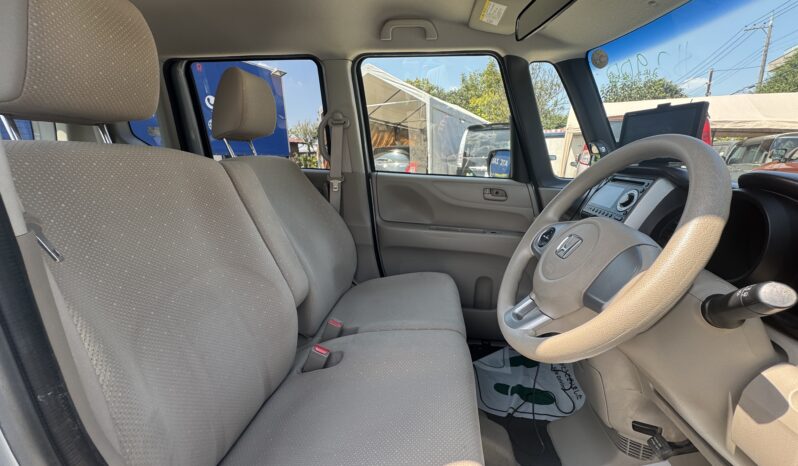 
								2012 Honda N Box full									