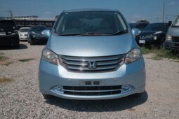 
										2008 Honda Freed full									