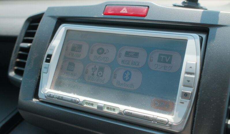 
								2010 Honda Freed full									