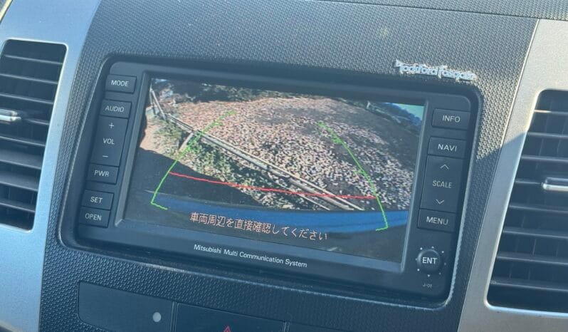 
Mitsubishi Outlander 2006 full									