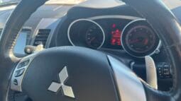 
Mitsubishi Outlander 2006 full									