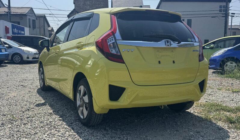 
								2014 Honda Fit Hybrid full									