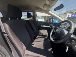 
										2010 Honda Freed full									
