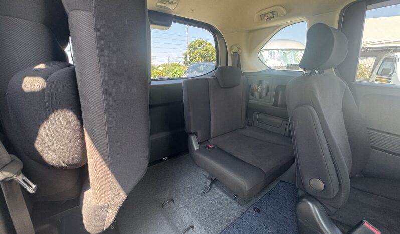 
								2010 Honda Freed full									
