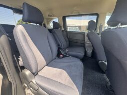 
										2010 Honda Freed full									