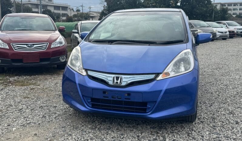 
2012 Honda Fit Hybrid 10th Anniversary full									