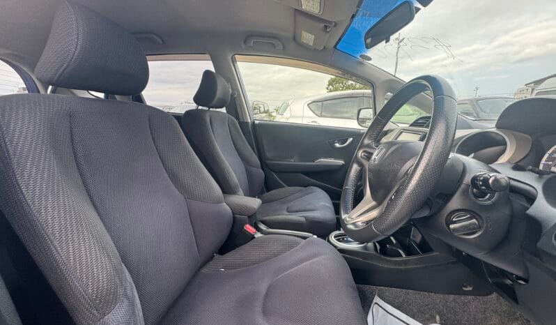 
2012 Honda Fit Hybrid 10th Anniversary full									