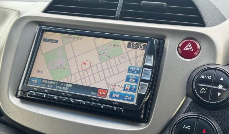 
2012 Honda Fit Hybrid 10th Anniversary full									