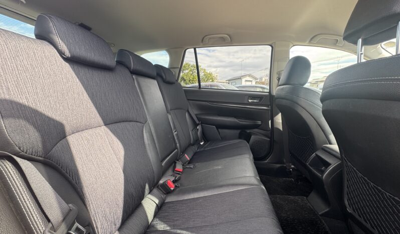 
								2009 Subaru Legacy Wagon full									