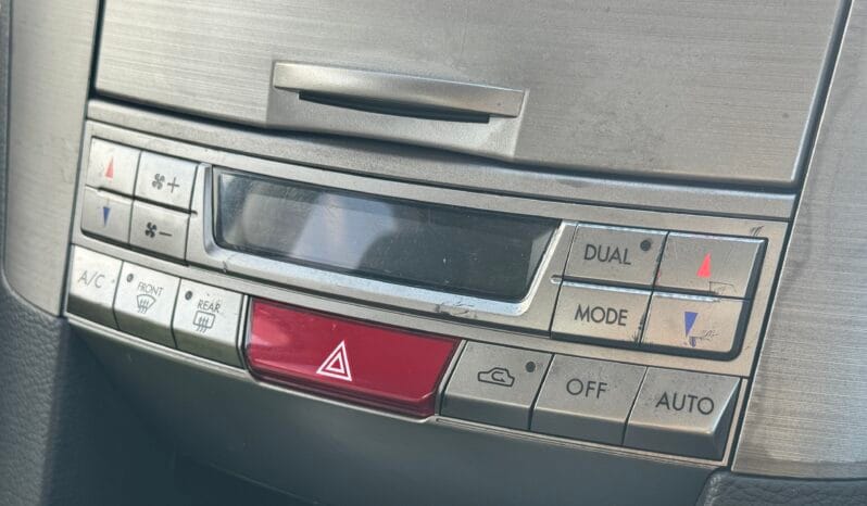 
2010 Subaru Outback full									