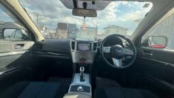 
2010 Subaru Outback full									