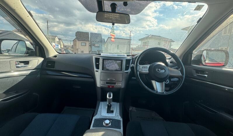 
2010 Subaru Outback full									