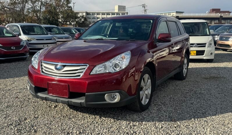 
2010 Subaru Outback full									