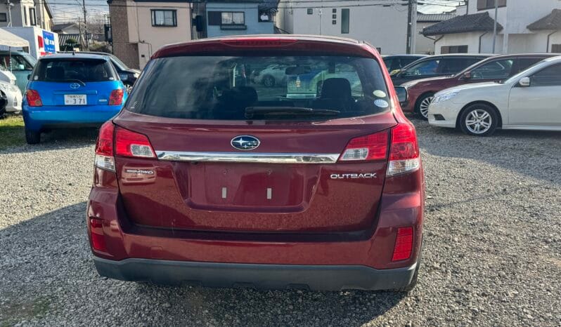 
2010 Subaru Outback full									