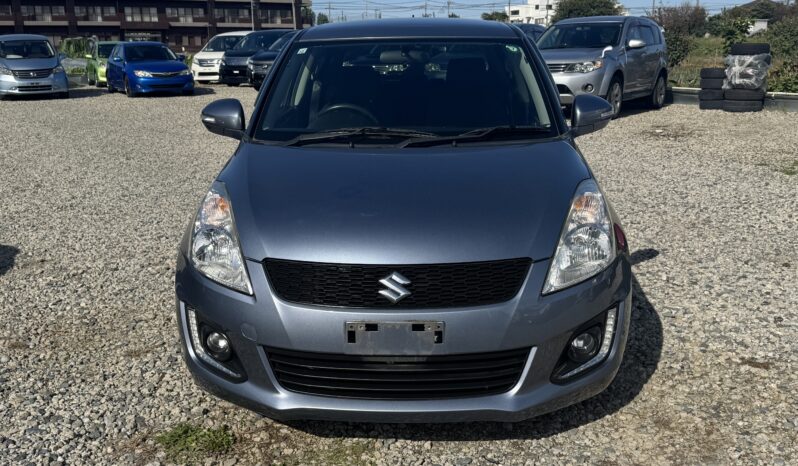 
								2013 Suzuki Swift full									