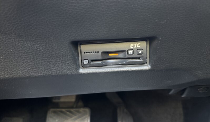 
								2013 Suzuki Swift full									