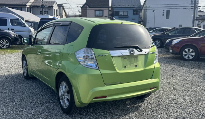 
								2011 Honda Fit Hybrid full									