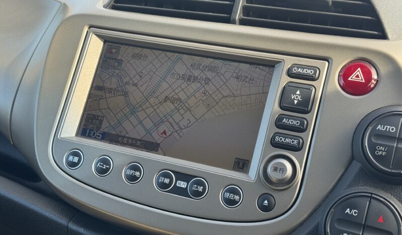 
								2011 Honda Fit Hybrid full									