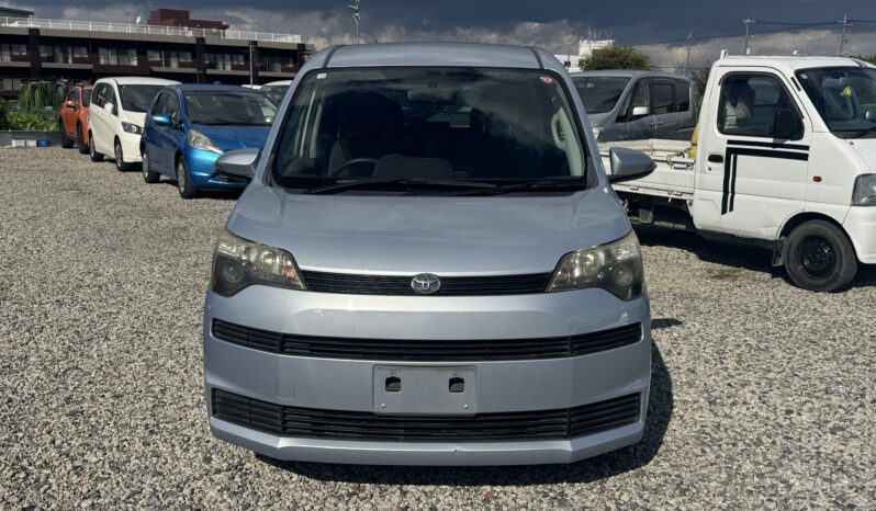 
								2012 Toyota Spade full									