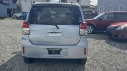 
										2012 Toyota Spade full									