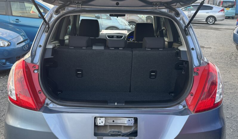 
								2013 Suzuki Swift full									