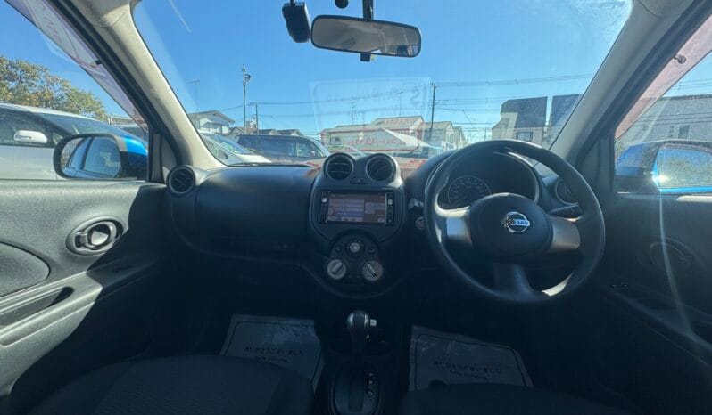 
2011 Nissan March full									