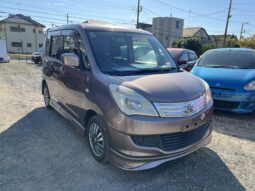 
2012 Suzuki Solio full									