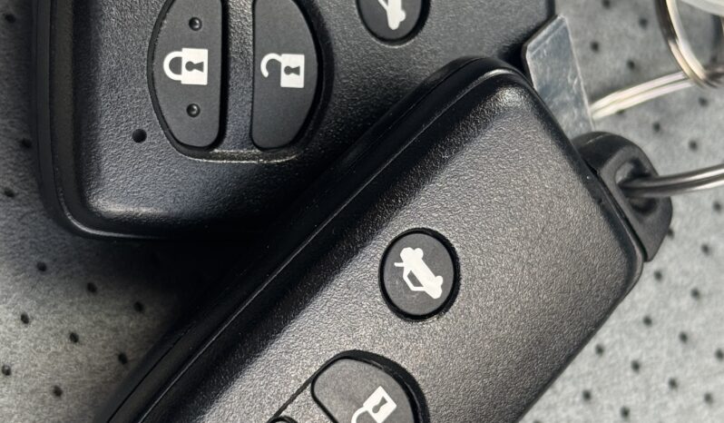 
								2013 Subaru Impreza XV Hybrid full									